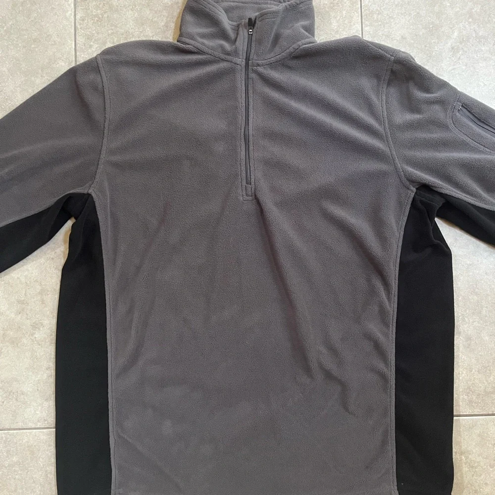 Alpine design outdoor adventure gear men XL grey black 1/4 Zip fleece sweater
